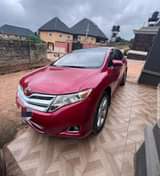 A picture of 2010 Barely Used Toyota Venza