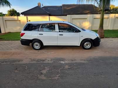 classifieds/cars nissan