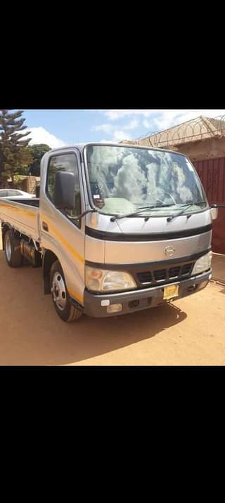 hino trucks