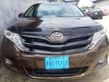 A picture of Untouched engine Toyota Venza with silent engine and gear Ac