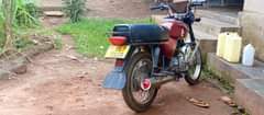 A picture of BAJAJ BOXER ON SALE 1.5M CALL OR WTSUP 256705309448