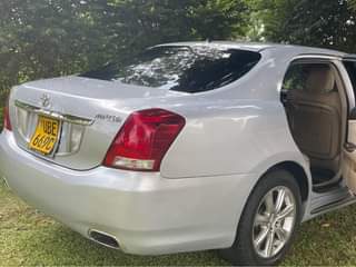A picture of Toyota Crown Majesta