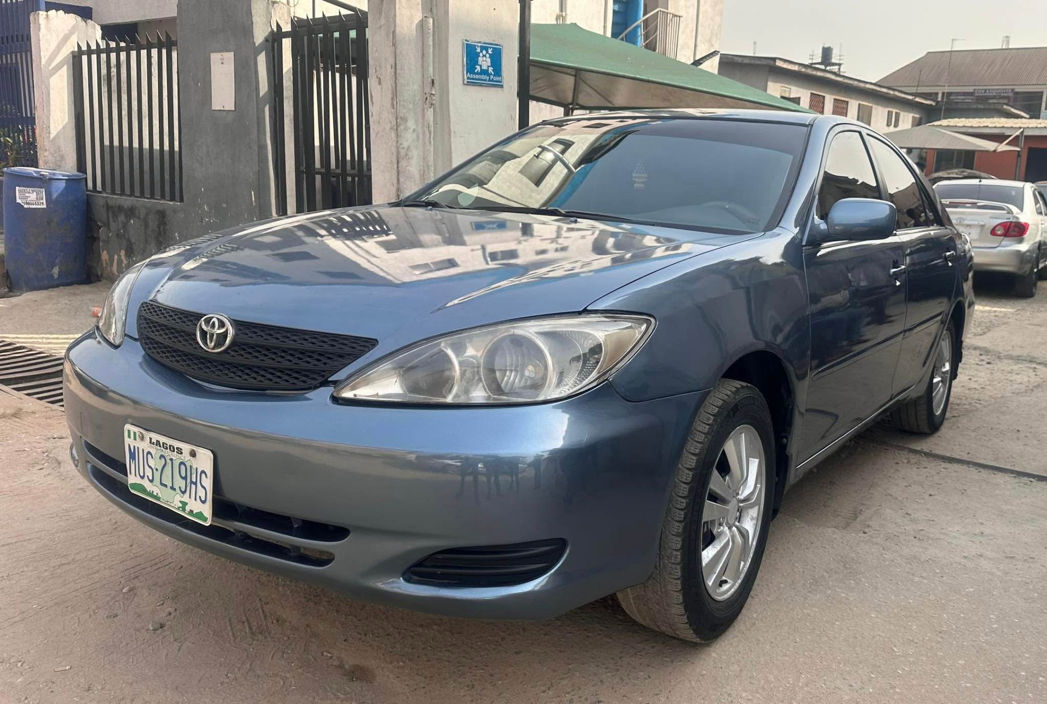 A picture of Reg. Toyota Camry 2004 Model