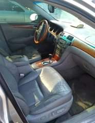 A picture of Lexus es330 The GEAR is bad Every other things is