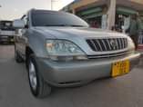 A picture of Toyota harrier Cc 2360 Vvti engine Full ac Full documents