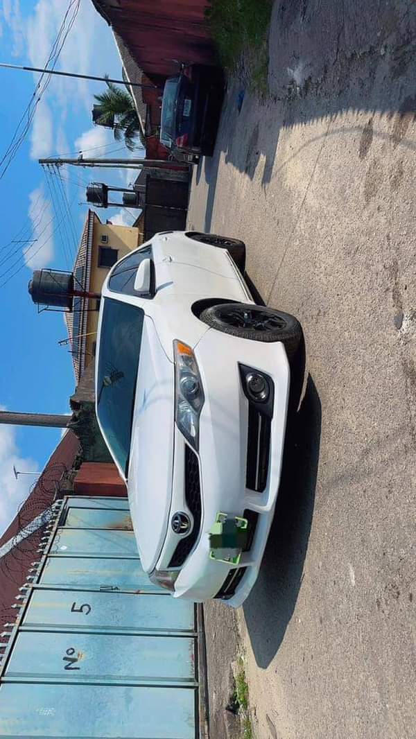 A picture of Toyota Camry 2014 model buy and flex sound engine and