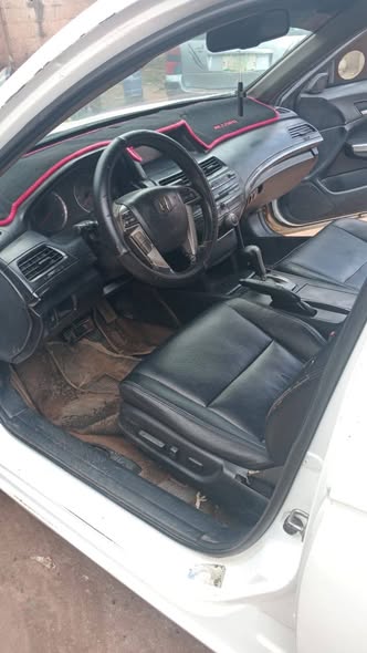 A picture of HONDA ACCORD 2008 V6