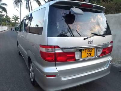 toyota alphard