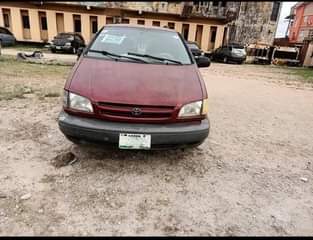 A picture of Toyota Sienna First Body Engine and Gear Ac needs attention