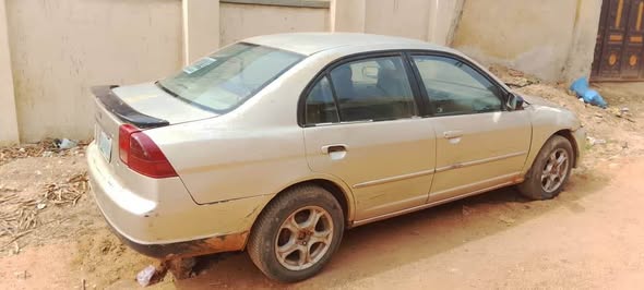 A picture of Honda Civic 07033235234