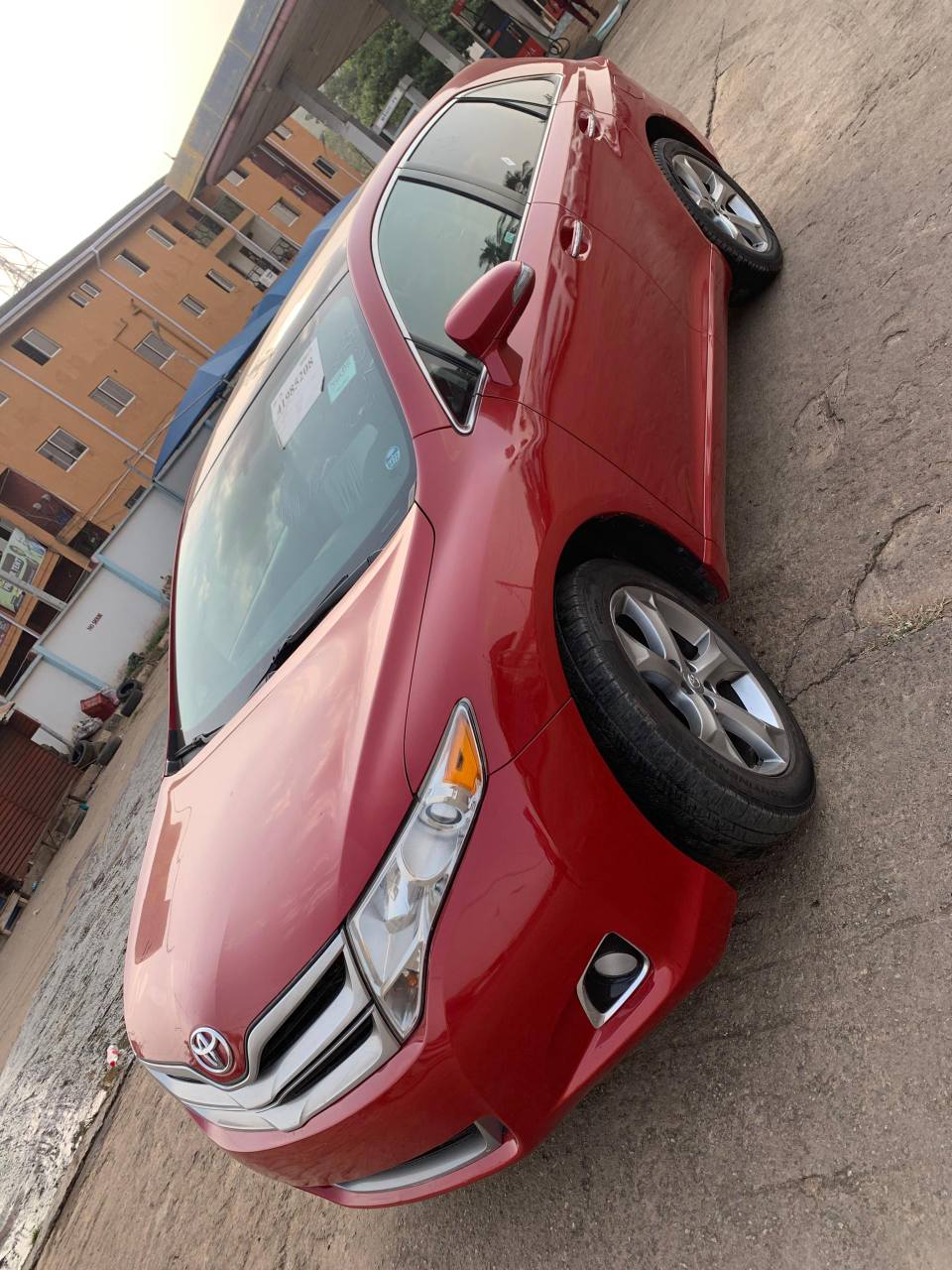 A picture of Toyota Venza 2015 model