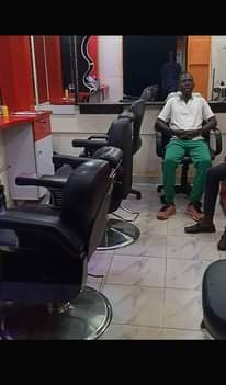 A picture of Salon