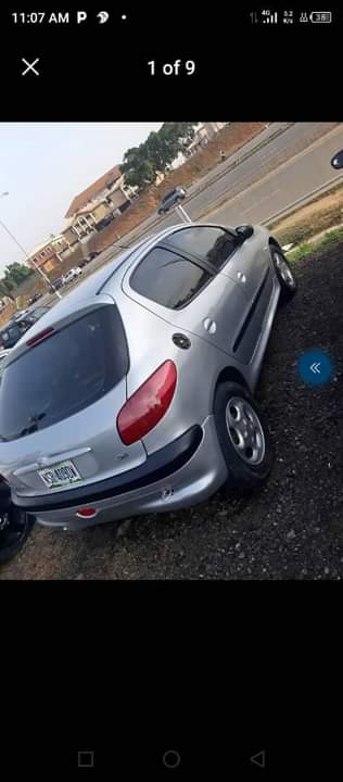 A picture of Peugeot 206 Automatic gear very neat and sound just buy