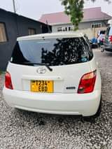 A picture of Toyota Ist Call 0787444507