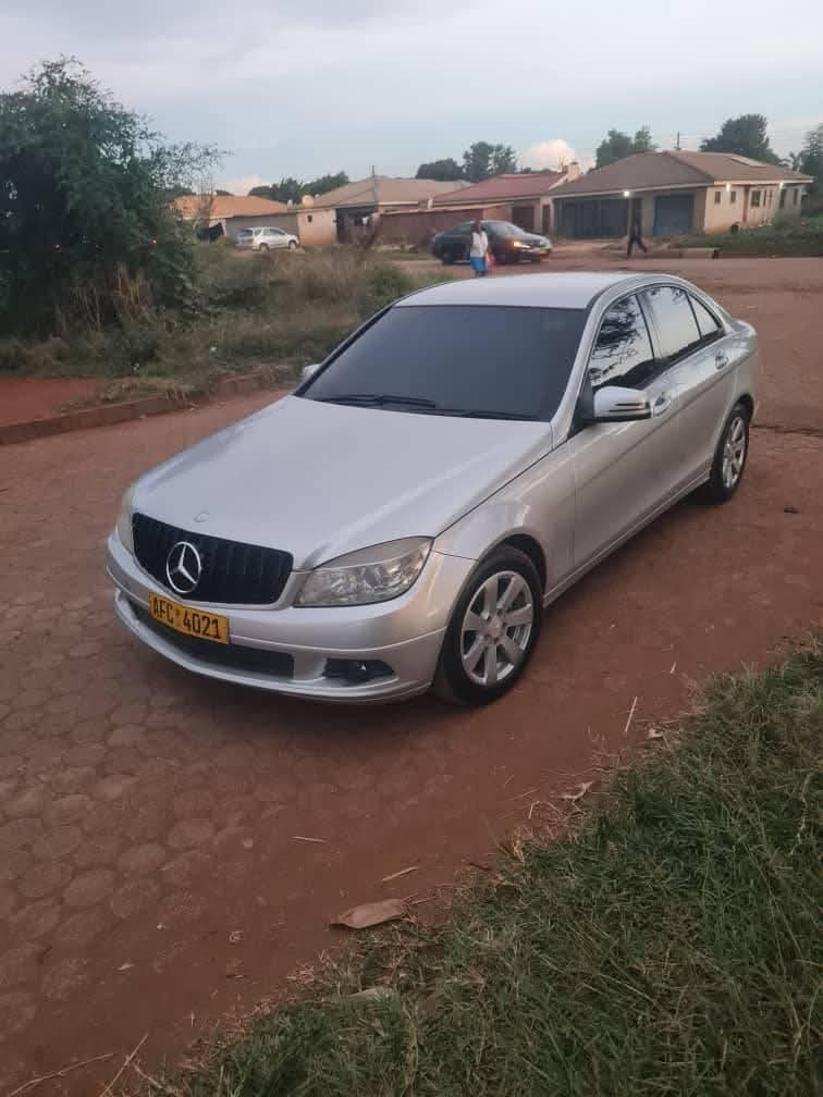 classifieds/cars mercedes