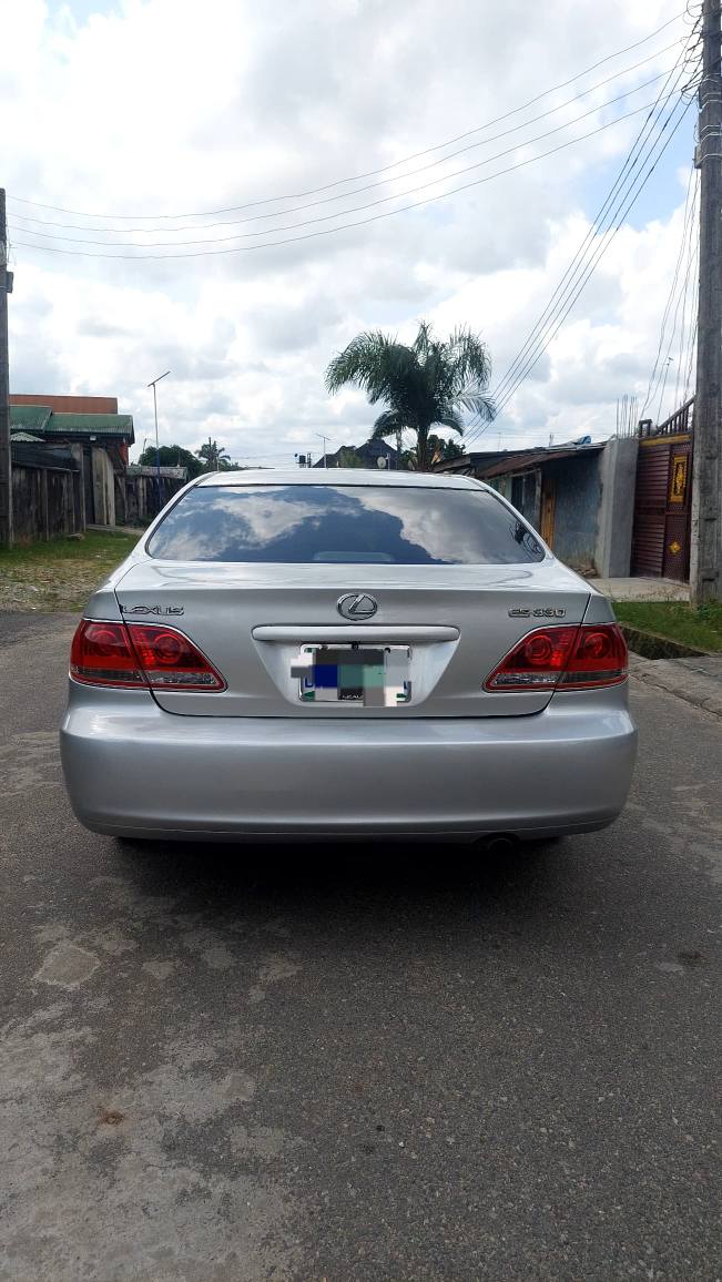 A picture of JUST LIKE BELGIUM DIRECT LEXUS ES330 2006 PRICE 6.3M SETTLES