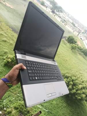 A picture of Toshiba Advent Core 2duo Ram 2gb Hdd 160gb procesor 1.80ghz