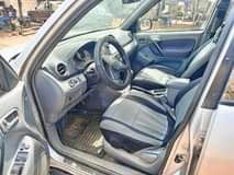 A picture of Toyota RV4