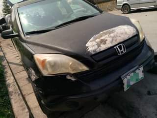 A picture of Honda CR V 08