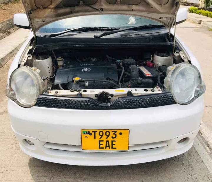 A picture of Toyota sienta