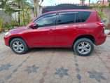 A picture of Toyota rav 4 miss tanzania