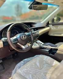 A picture of 2017 LEXUS ES350