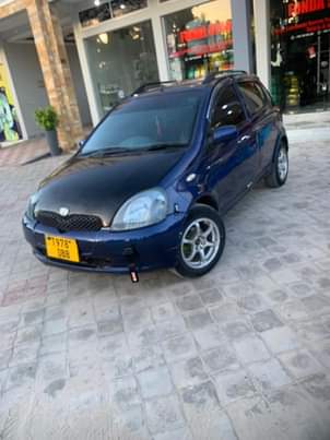 A picture of TOYOTA VITZ