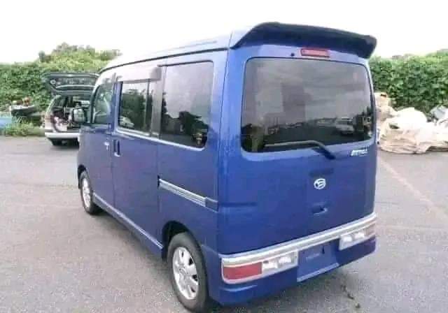 A picture of Clean Mini Bus for sale