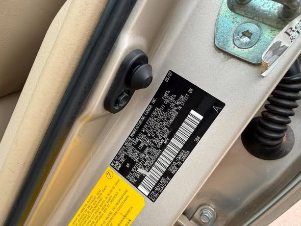 A picture of Lexus rx330 2007 model