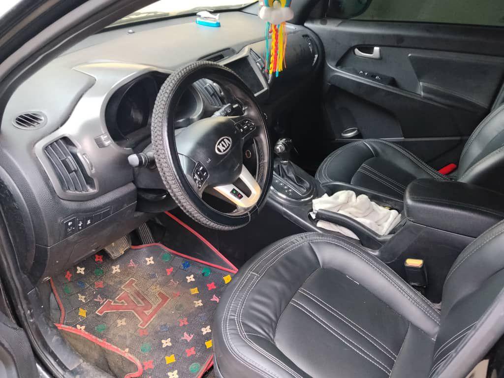 A picture of 2013 Kia sportage