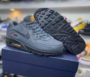 A picture of AIR MAXNA UPYA WAKE 2557576054 Bei 65 000 Delivery ipo