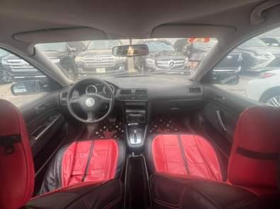 A picture of Volkswagen bora 2004 model Engine Gear and AC is 1.5M