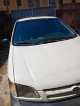 A picture of Toyota Sienna