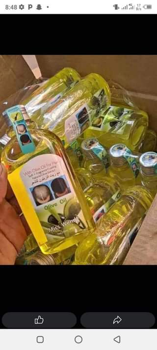 A picture of Mafut hukuza ndevu na nywel