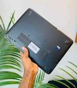A picture of HP Elitebook 820 G3