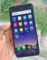 A picture of Oppo A83