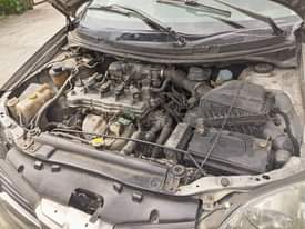 A picture of Civic 2004