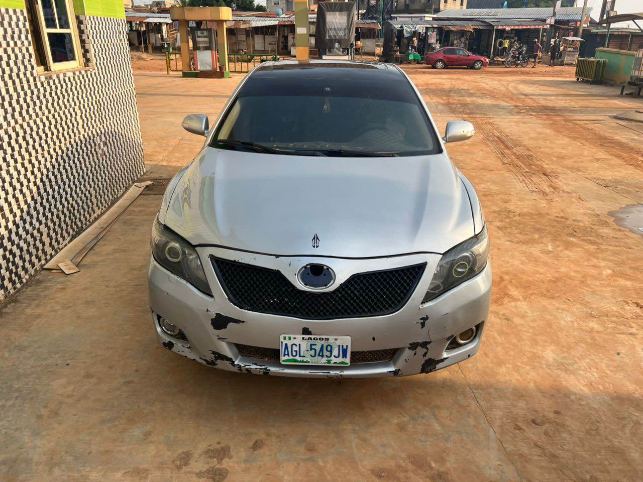 A picture of Awoof New Year Distress Sales 2008 Toyota Camry XLE V4