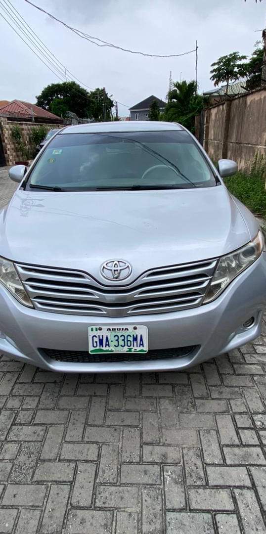 A picture of 2011 Toyota venza