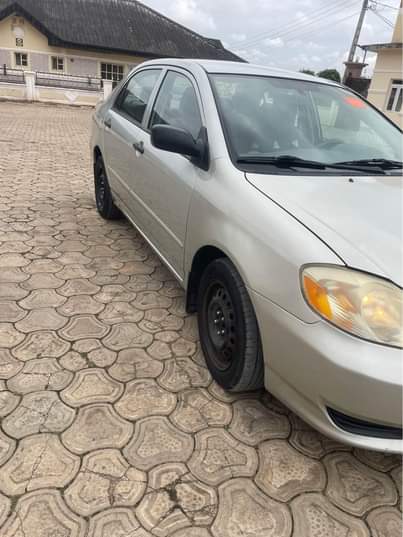 A picture of Toyota Corolla le