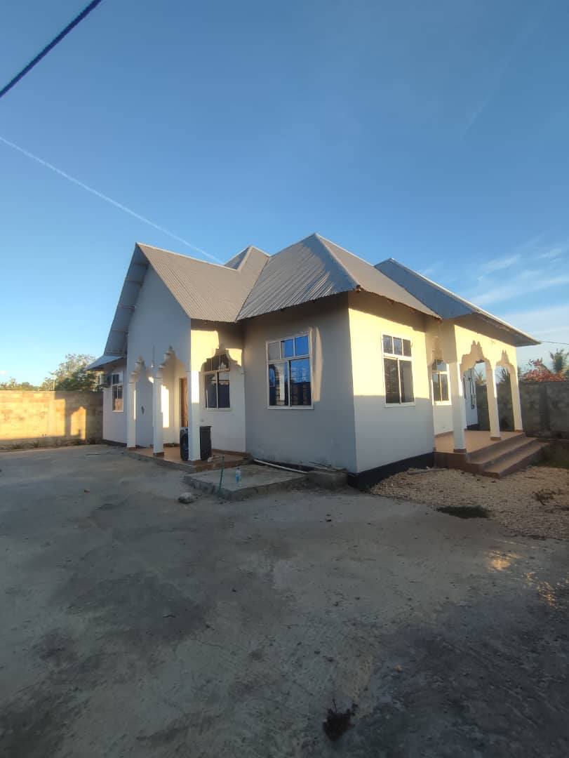 A picture of  House for rent bwejuu q