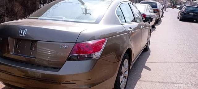 A picture of Toks fresh imported Honda Accord 2008 Accident free V6 Engine