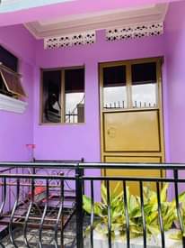 A picture of 4 double rooms and 4 singlerooms for sale at 350m.