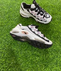 A picture of Size 39
