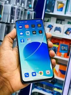 A picture of Oppo reno6 5g