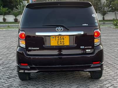 A picture of TOYOTA RUMION