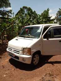 A picture of 5m personal car no broker ac still works 1000cc excellent