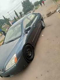 A picture of Honda Accord 2005 4plugs