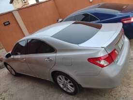 A picture of SWEET DEAL Super clean 2009 Lexus ES350 Registered Toks standard