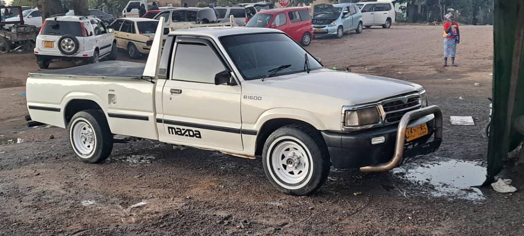 classifieds/cars mazda